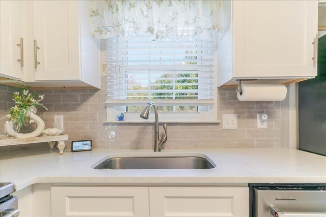 534 Hillcrest Drive, North Augusta, SC 29841