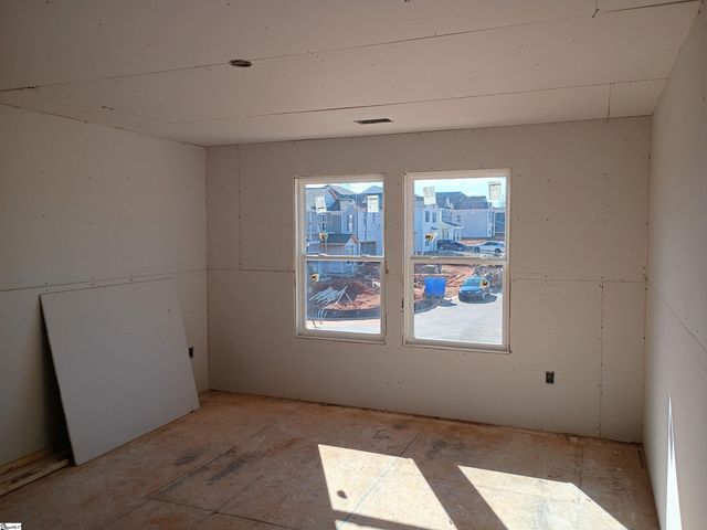 103 Spring Knoll Way, Fountain Inn, SC 29644