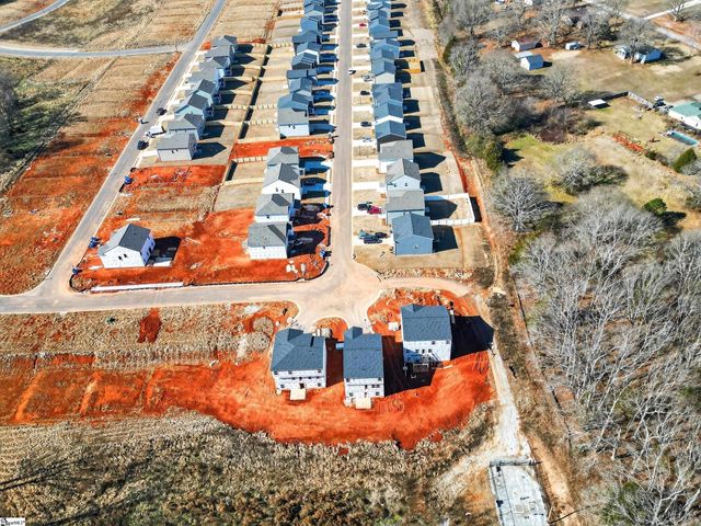 103 Spring Knoll Way, Fountain Inn, SC 29644