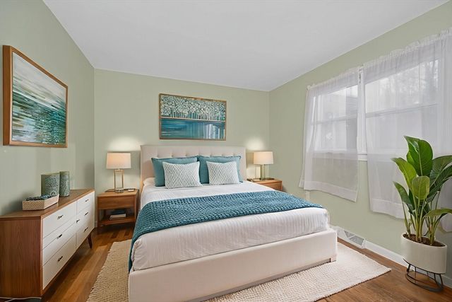 9 John Gilbert Rd, West Brookfield, MA 01585