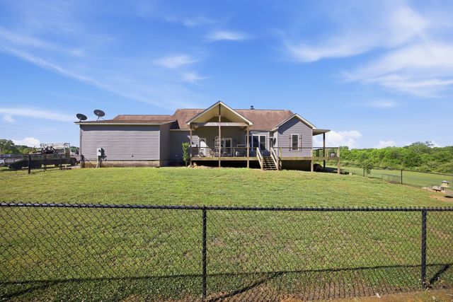 5975 Grasshopper Rd, Birchwood, TN 37308
