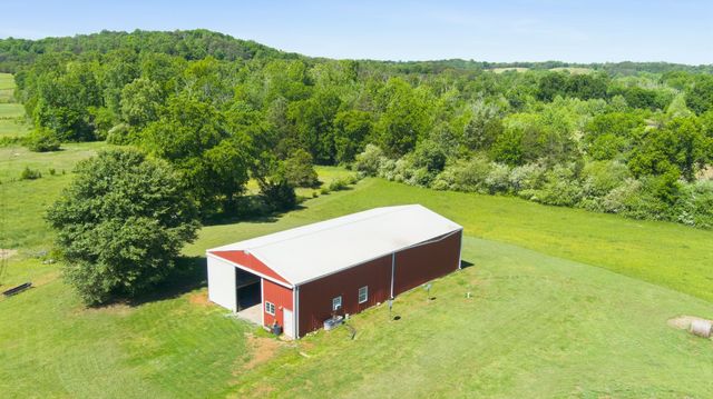 5975 Grasshopper Rd, Birchwood, TN 37308