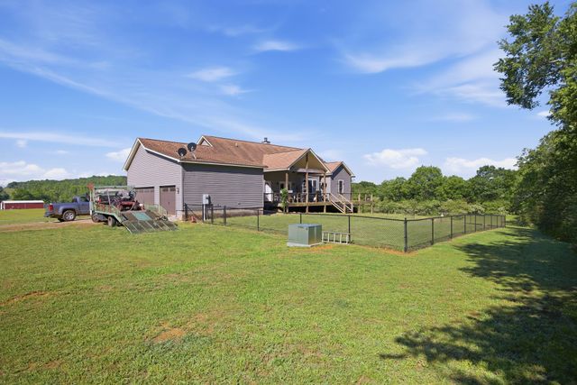 5975 Grasshopper Rd, Birchwood, TN 37308