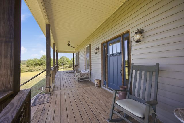 5975 Grasshopper Rd, Birchwood, TN 37308