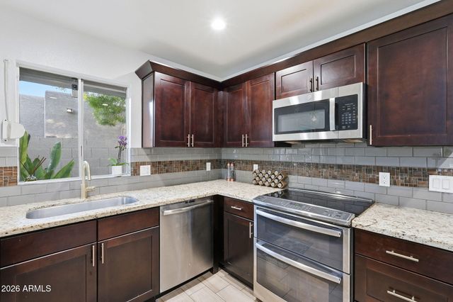 7352 E VALLEY VISTA Drive, Scottsdale, AZ 85250