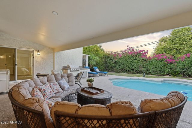 7352 E VALLEY VISTA Drive, Scottsdale, AZ 85250