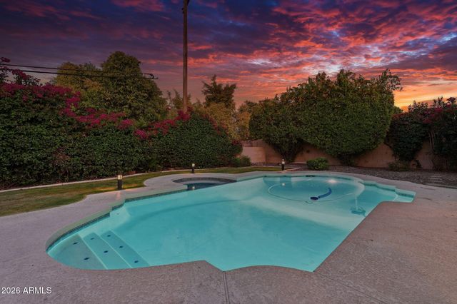 7352 E VALLEY VISTA Drive, Scottsdale, AZ 85250