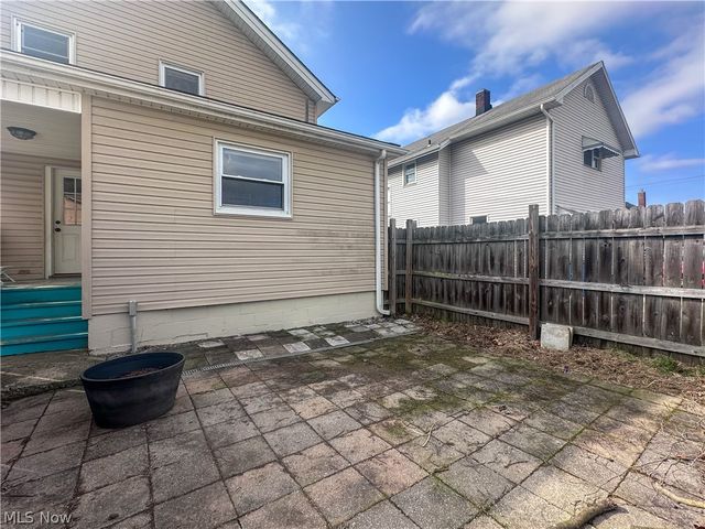 114 Townsend Avenue, Girard, OH 44420