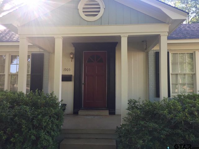 1905 Henderson, Tyler, TX 75701