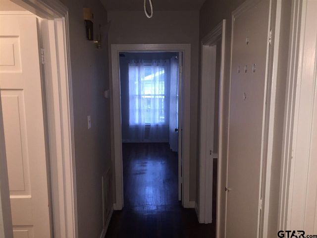 1905 Henderson, Tyler, TX 75701