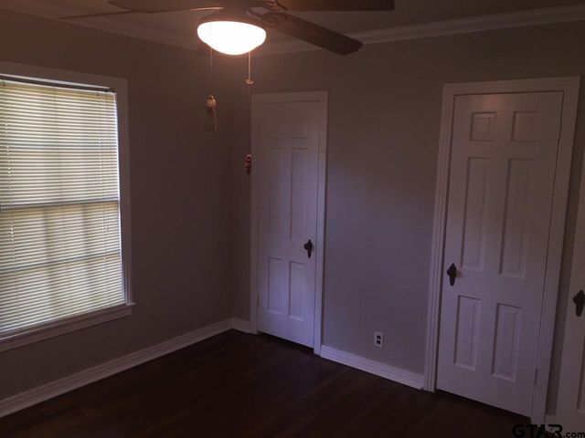 1905 Henderson, Tyler, TX 75701