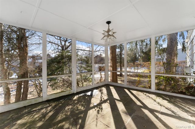 67 Atherstone Road, Scarsdale, NY 10583