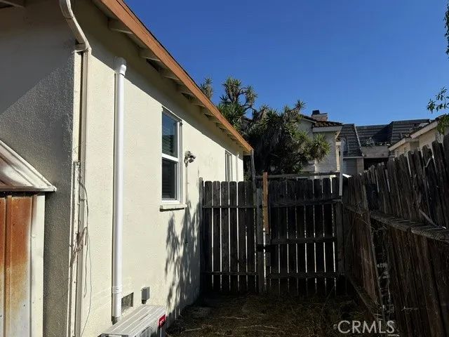 213 N Alhambra Avenue, Monterey Park, CA 91755