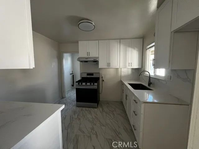213 N Alhambra Avenue, Monterey Park, CA 91755