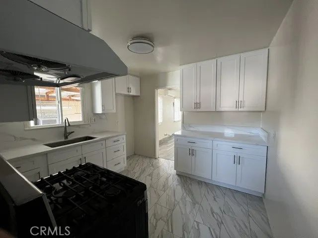 213 N Alhambra Avenue, Monterey Park, CA 91755