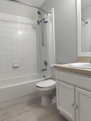 21242 Linden House Court, Humble, TX 77338