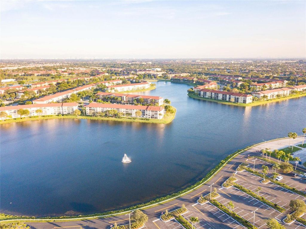 12950 SW 7th Court 210a, Pembroke Pines, FL 33027