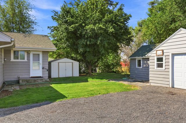 105 N PERRINE Rd, Spokane Valley, WA 99206