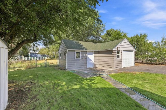 105 N PERRINE Rd, Spokane Valley, WA 99206