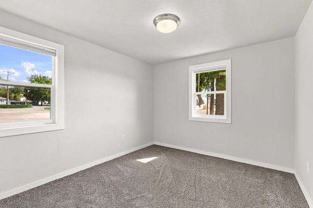 105 N PERRINE Rd, Spokane Valley, WA 99206