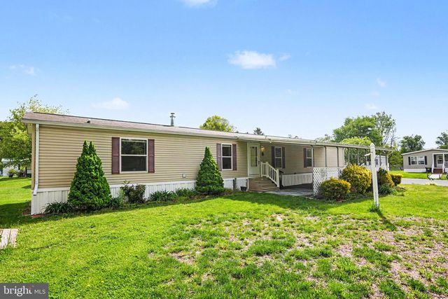 42 KIP RD, Halifax, PA 17032