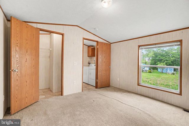 42 KIP RD, Halifax, PA 17032
