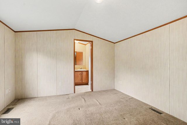 42 KIP RD, Halifax, PA 17032