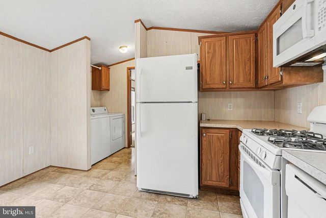 42 KIP RD, Halifax, PA 17032