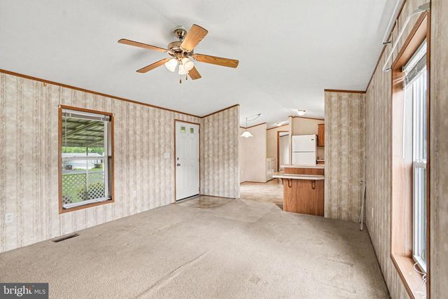 42 KIP RD, Halifax, PA 17032