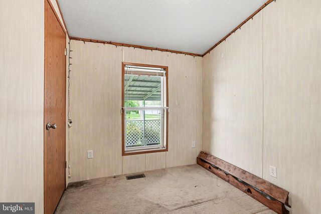 42 KIP RD, Halifax, PA 17032