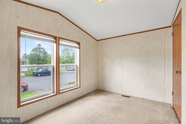 42 KIP RD, Halifax, PA 17032