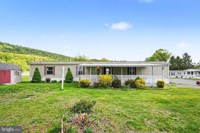 42 KIP RD, Halifax, PA 17032