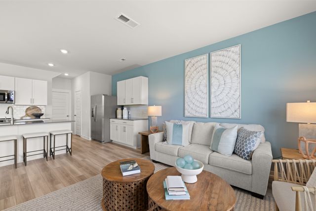 1700 Manuka Lane, Columbia, TN 38401