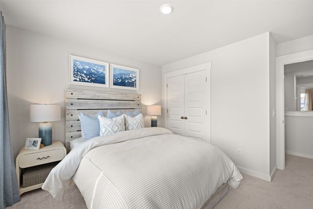 1700 Manuka Lane, Columbia, TN 38401