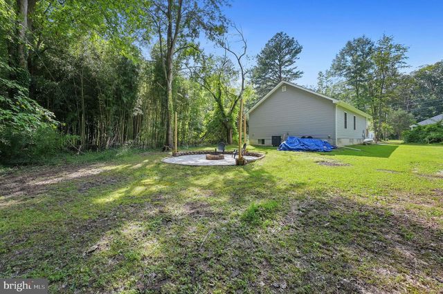 1362 W COLLEGE RD, Dover, DE 19904