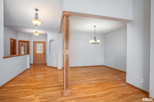 4126 CHARLES Court, Bettendorf, IA 52722