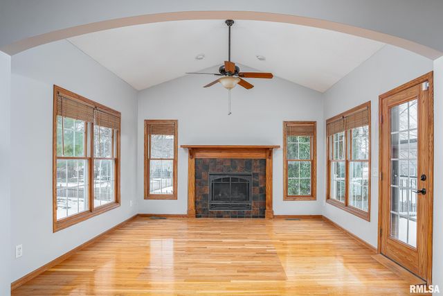 4126 CHARLES Court, Bettendorf, IA 52722