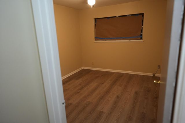 9225 Mclean Street, Beaumont, TX 77707