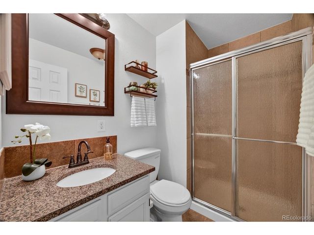 1811 S Quebec Way 78, Denver, CO 80231