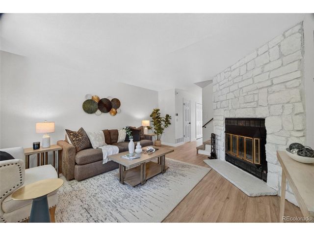1811 S Quebec Way 78, Denver, CO 80231