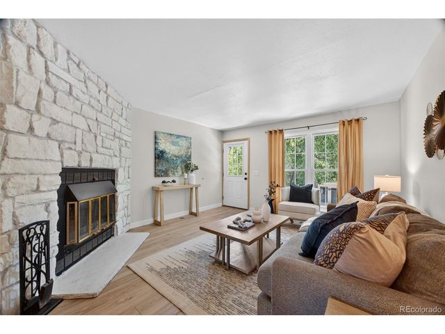 1811 S Quebec Way 78, Denver, CO 80231