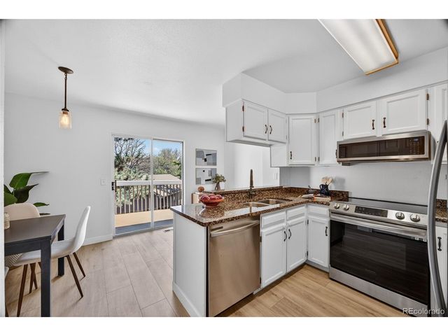1811 S Quebec Way 78, Denver, CO 80231