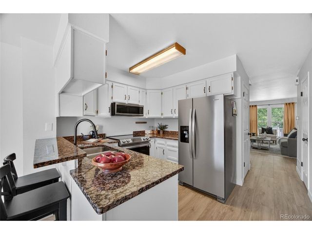 1811 S Quebec Way 78, Denver, CO 80231