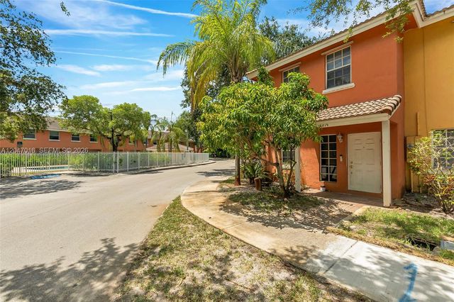 6819 Sienna Club Place, Lauderhill, FL 33319