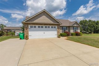 549 North Haven Drive, Farmington, MO 63640