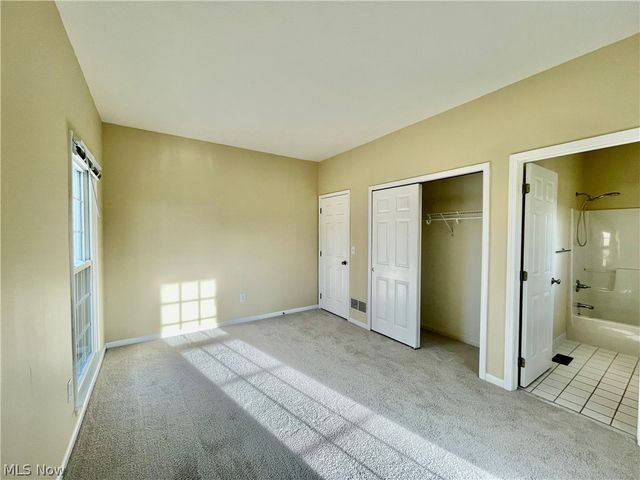 8820 Chaucer Boulevard, Broadview Heights, OH 44147