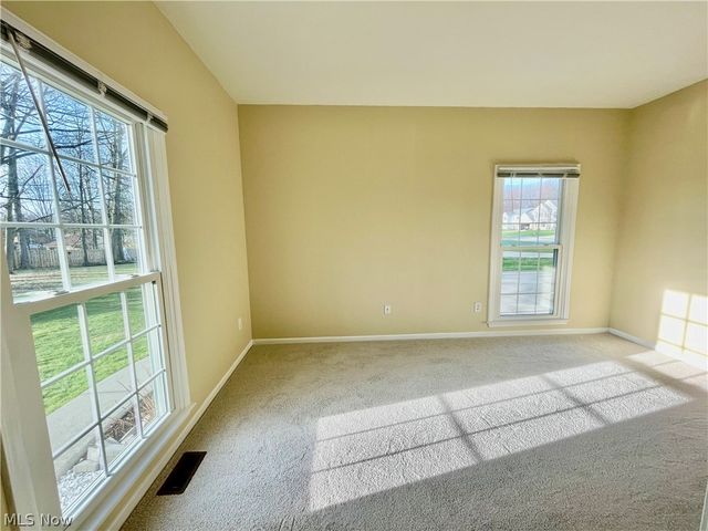 8820 Chaucer Boulevard, Broadview Heights, OH 44147