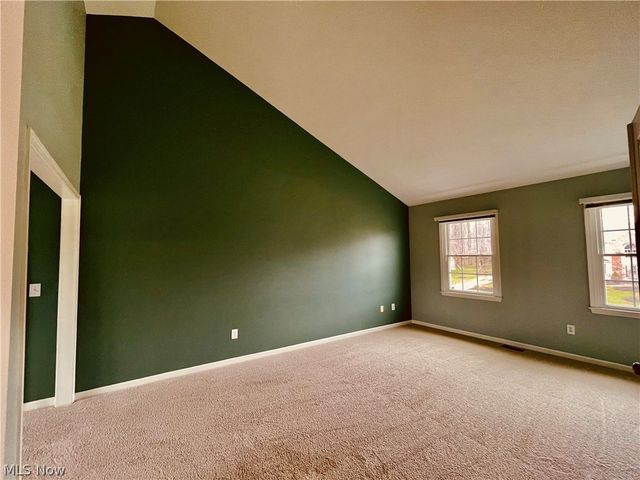 8820 Chaucer Boulevard, Broadview Heights, OH 44147