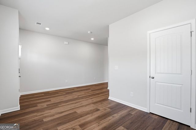 146 Post Oak Drive 138, Jackson, GA 30233