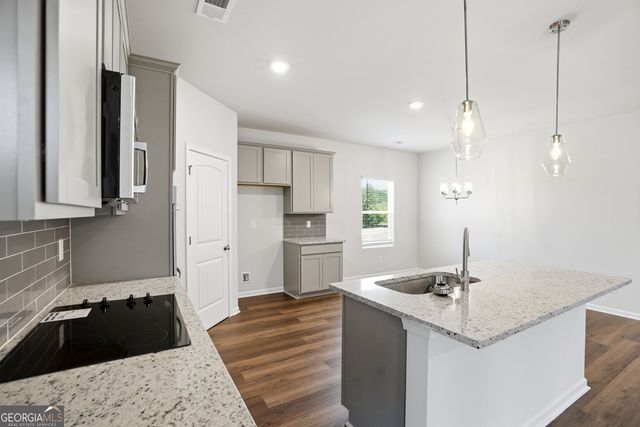 146 Post Oak Drive 138, Jackson, GA 30233